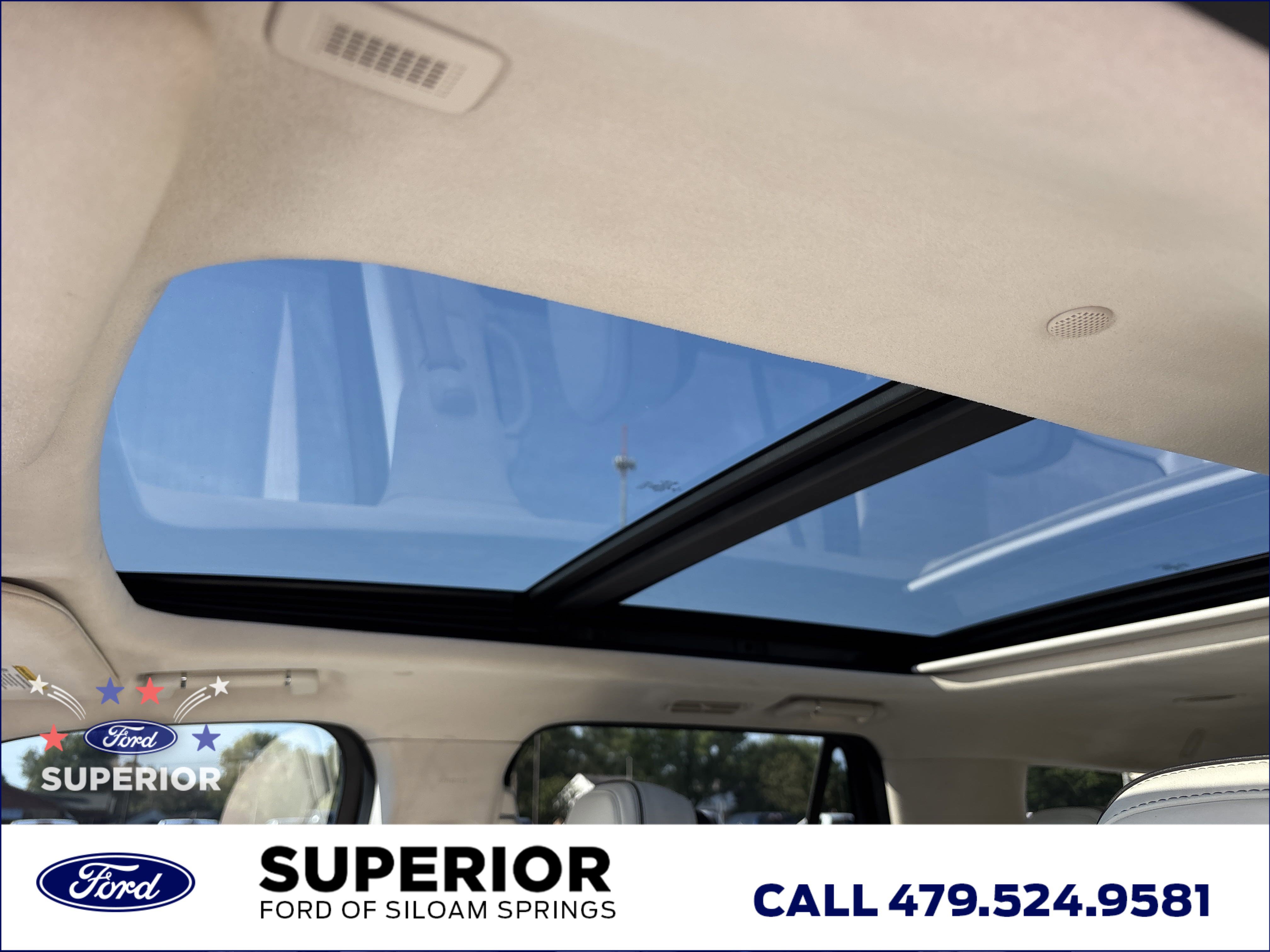 2021 Lincoln Navigator Black Label photo 9