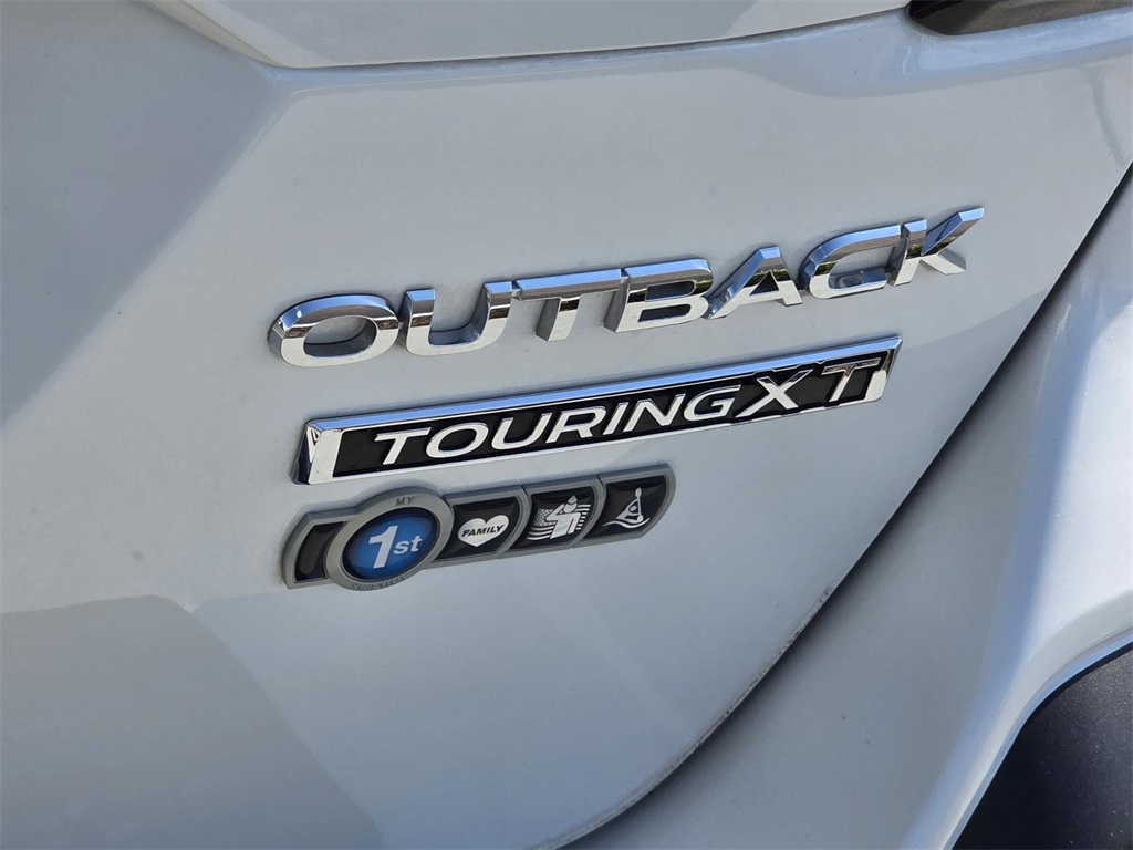 2023 Subaru Outback Touring XT photo 33