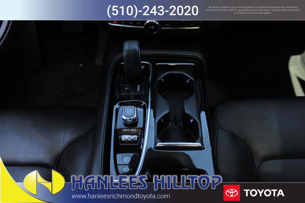 2021 Volvo S60 Recharge T8 R-Design Expression AWD photo 16