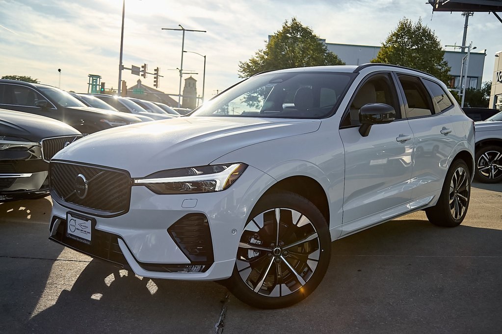 2026 VOLVO XC60 - Image 1