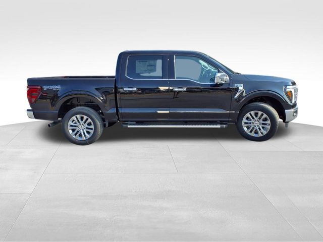 2025 Ford F-150 Lariat photo 8