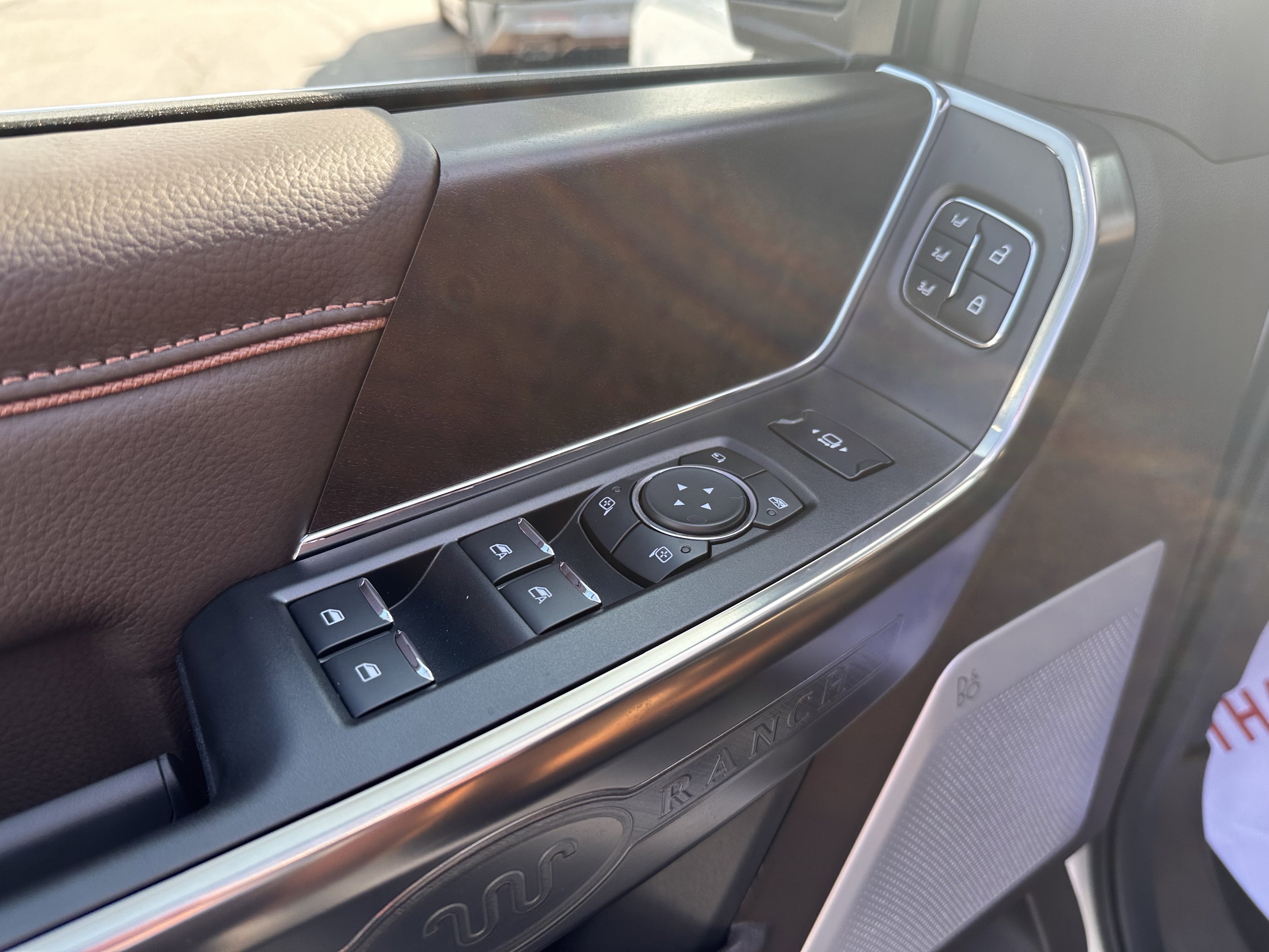 2026 Ford F-250 King Ranch photo 4