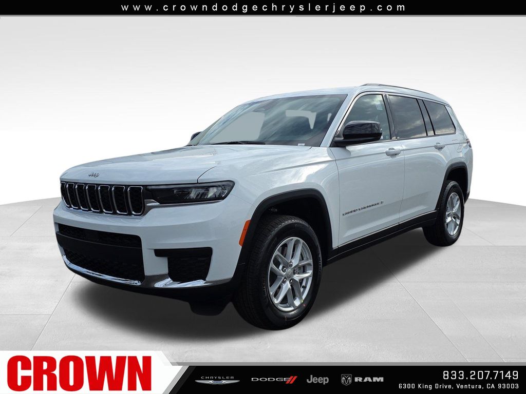 2025 Jeep Grand Cherokee L Laredo's photo
