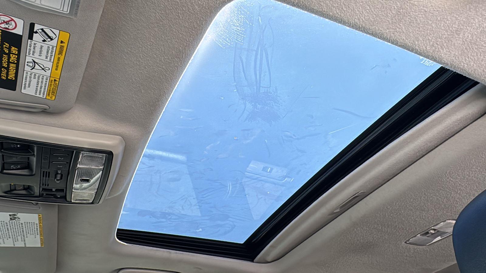 2020 Toyota 4Runner Nightshade Edition photo 18