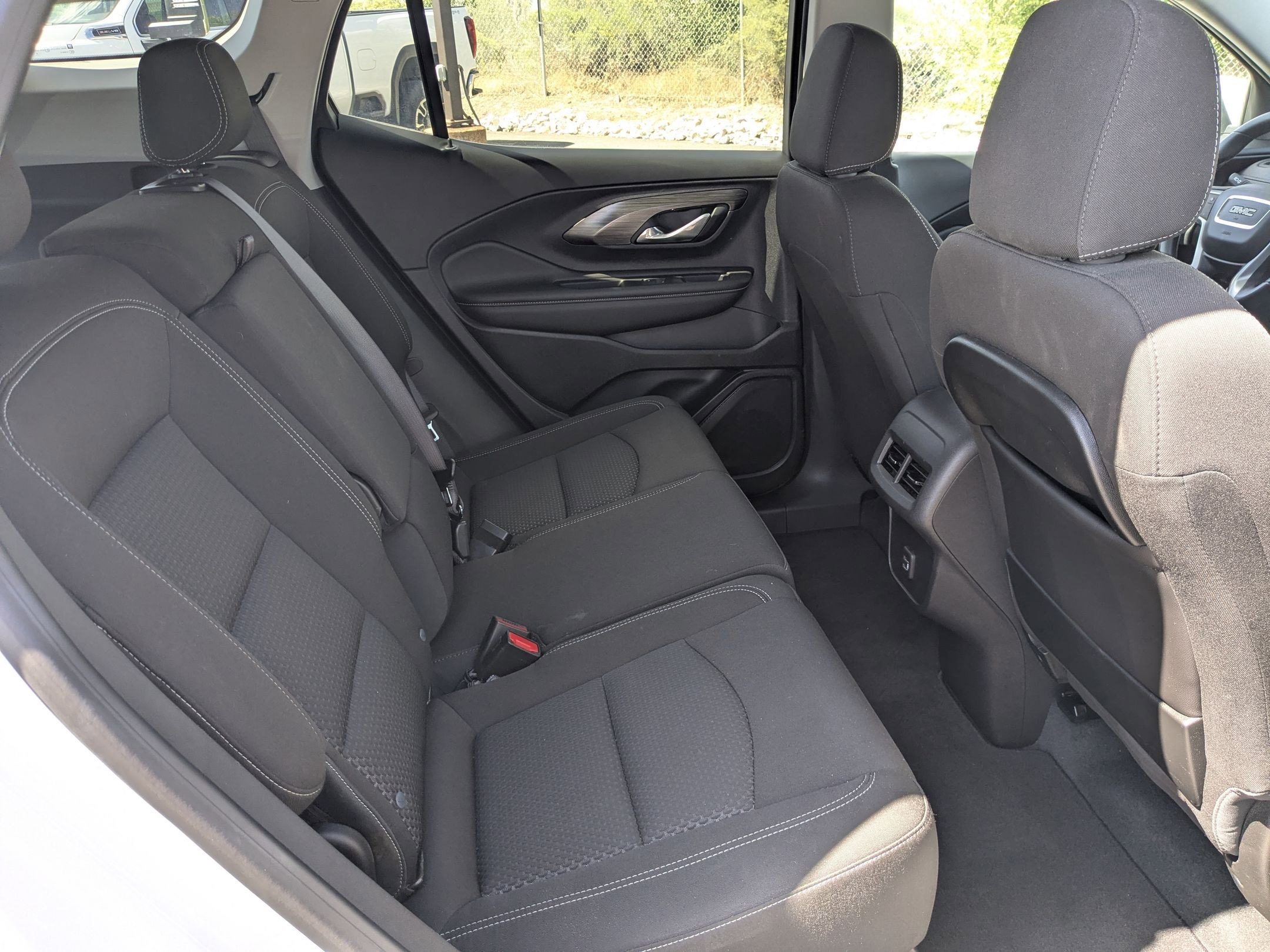 2024 Gmc Terrain SLE photo 22