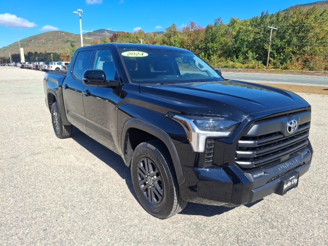 2024 Toyota Tundra SR5 photo 9
