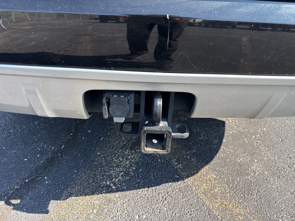 2020 Land Rover Discovery Landmark photo 7