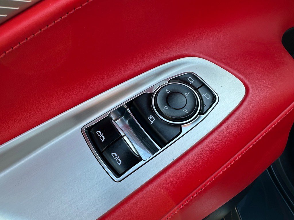 2020 Chevrolet Corvette 3LT photo 14
