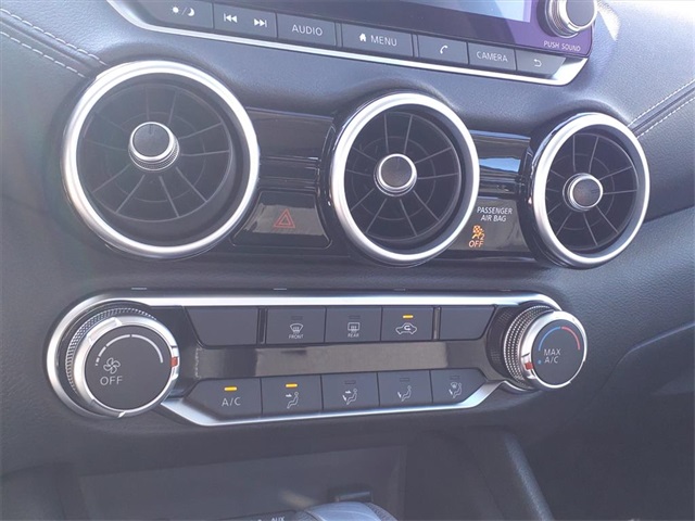 2025 Nissan Sentra SV photo 15