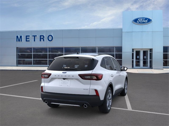 2025 Ford Escape ST-Line photo 8