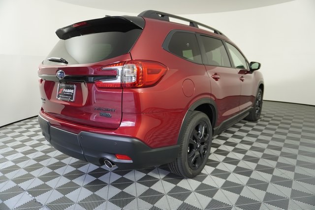 2025 Subaru Ascent Onyx Edition Touring photo 6