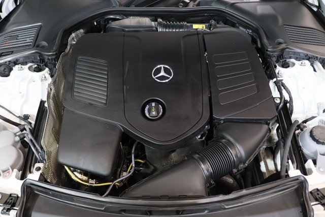 2025 Mercedes Benz C 300 4MATIC photo 19