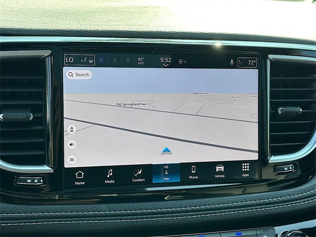 2026 Chrysler Pacifica Limited photo 21