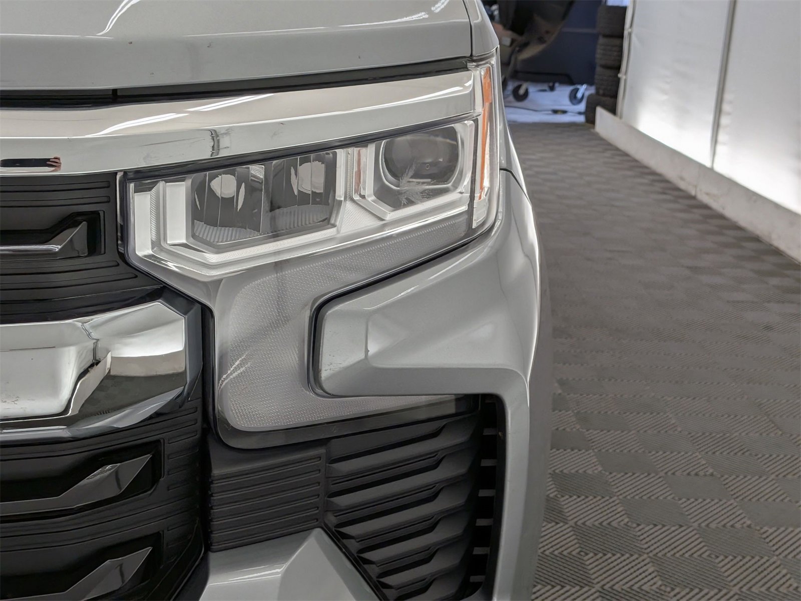 2025 Chevrolet Silverado 1500 LT photo 10