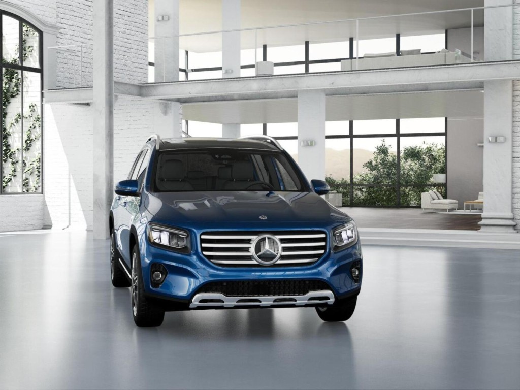 2026 Mercedes Benz GLB 250 photo 8