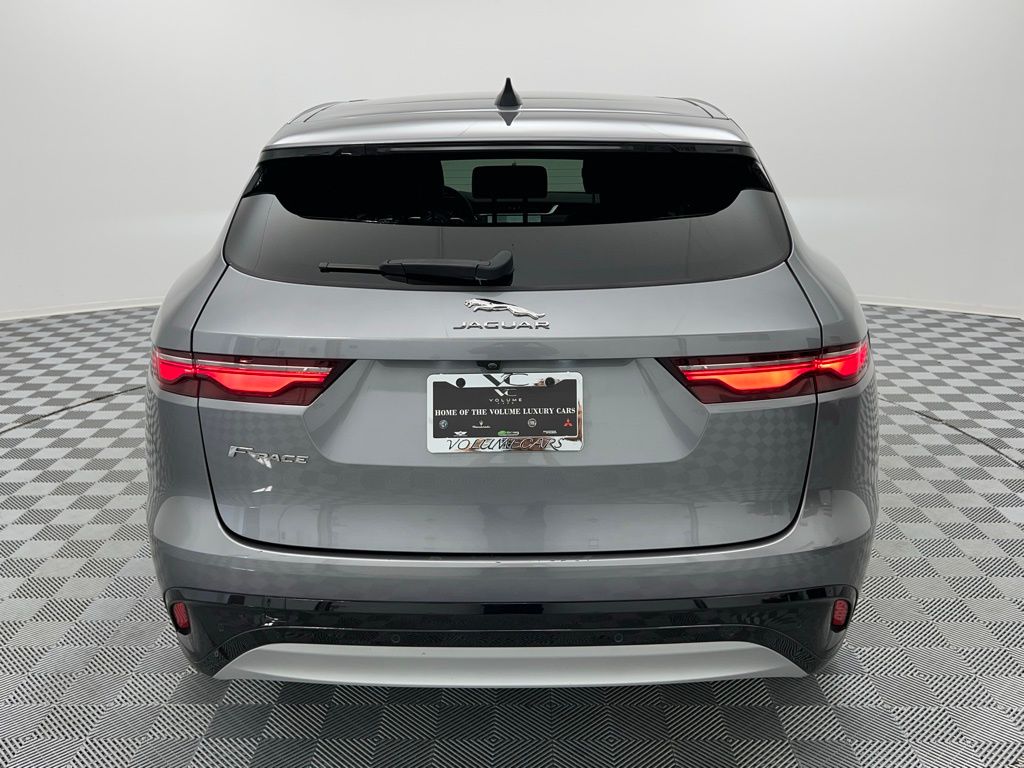 2022 Jaguar F-PACE P250 S photo 7