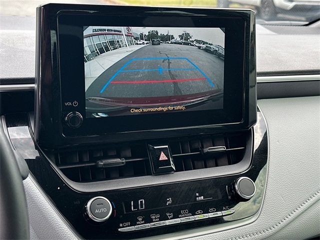 2023 Toyota Corolla SE photo 21