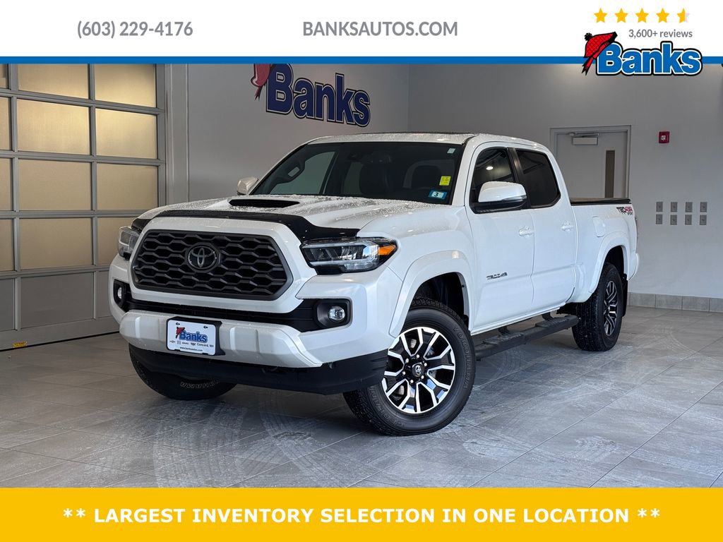 2023 Toyota Tacoma TRD Sport's photo