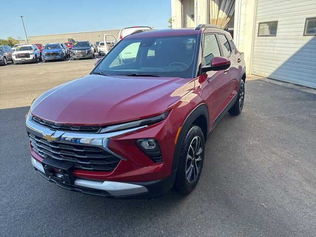 2026 Chevrolet Trailblazer LT photo 3