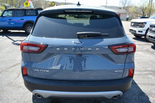 2025 Ford Escape Active photo 6