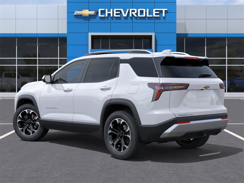 2026 Chevrolet Equinox LT photo 2