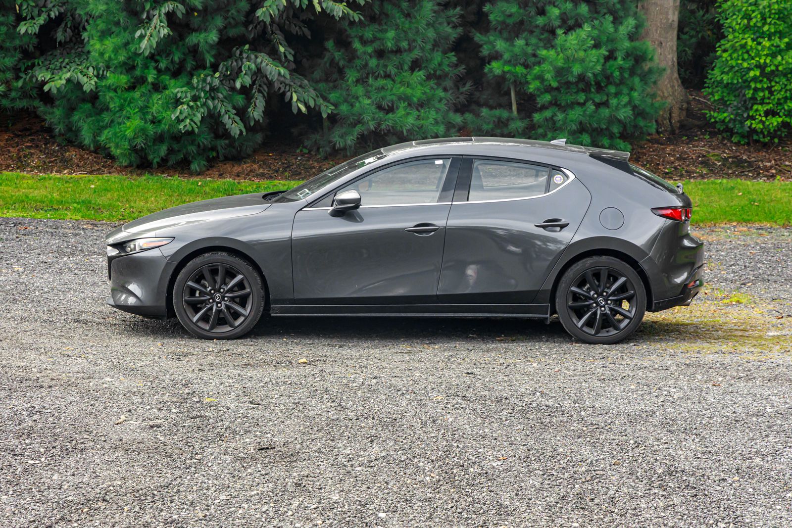 2021 Mazda Mazda3 Premium photo 4