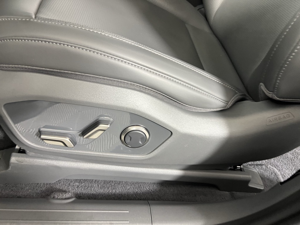 2024 Kia EV9 Light Long Range photo 19