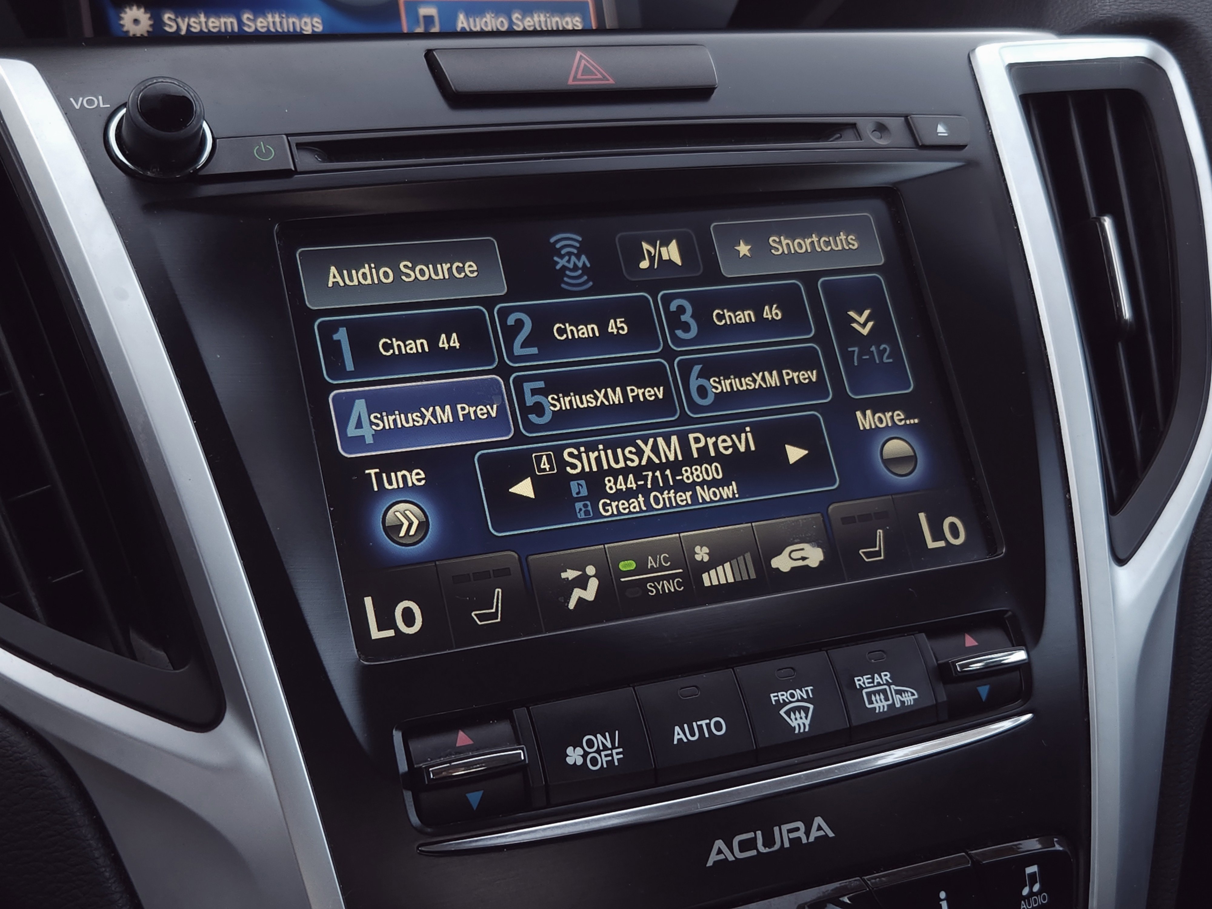 2017 Acura TLX 2.4L Base photo 8