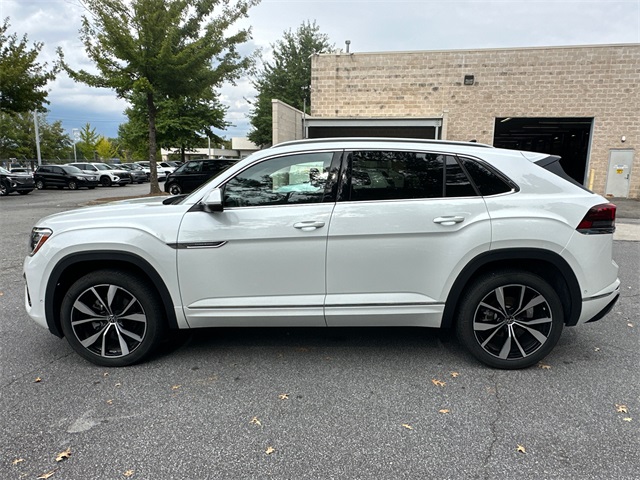 2025 Volkswagen Atlas Cross Sport SEL Premium R-Line photo 4