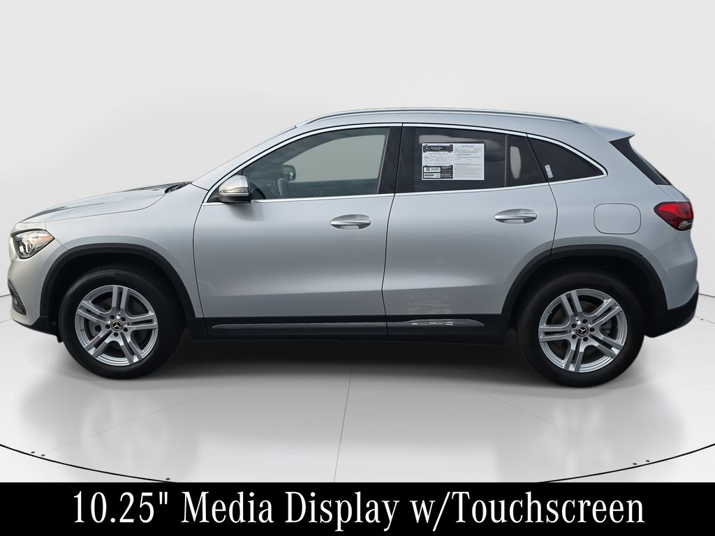 2022 Mercedes Benz GLA 250 photo 8
