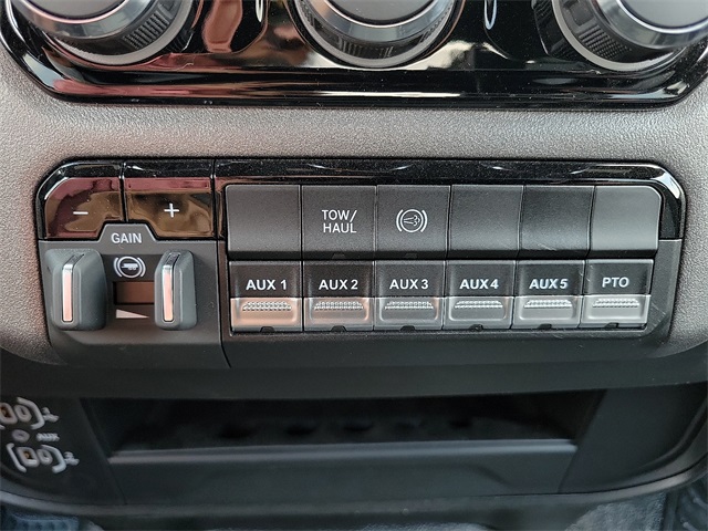 2026 Ram 3500 Tradesman photo 15