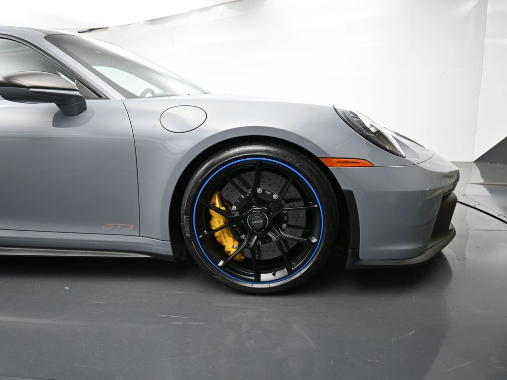 2023 Porsche 911 GT3 photo 11
