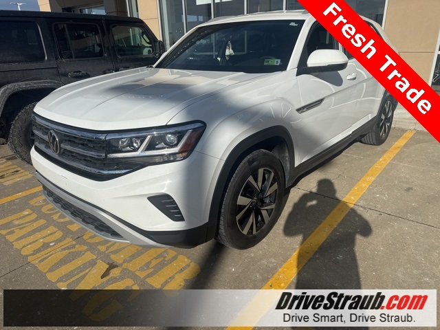 2021 Volkswagen Atlas Cross Sport SE's photo