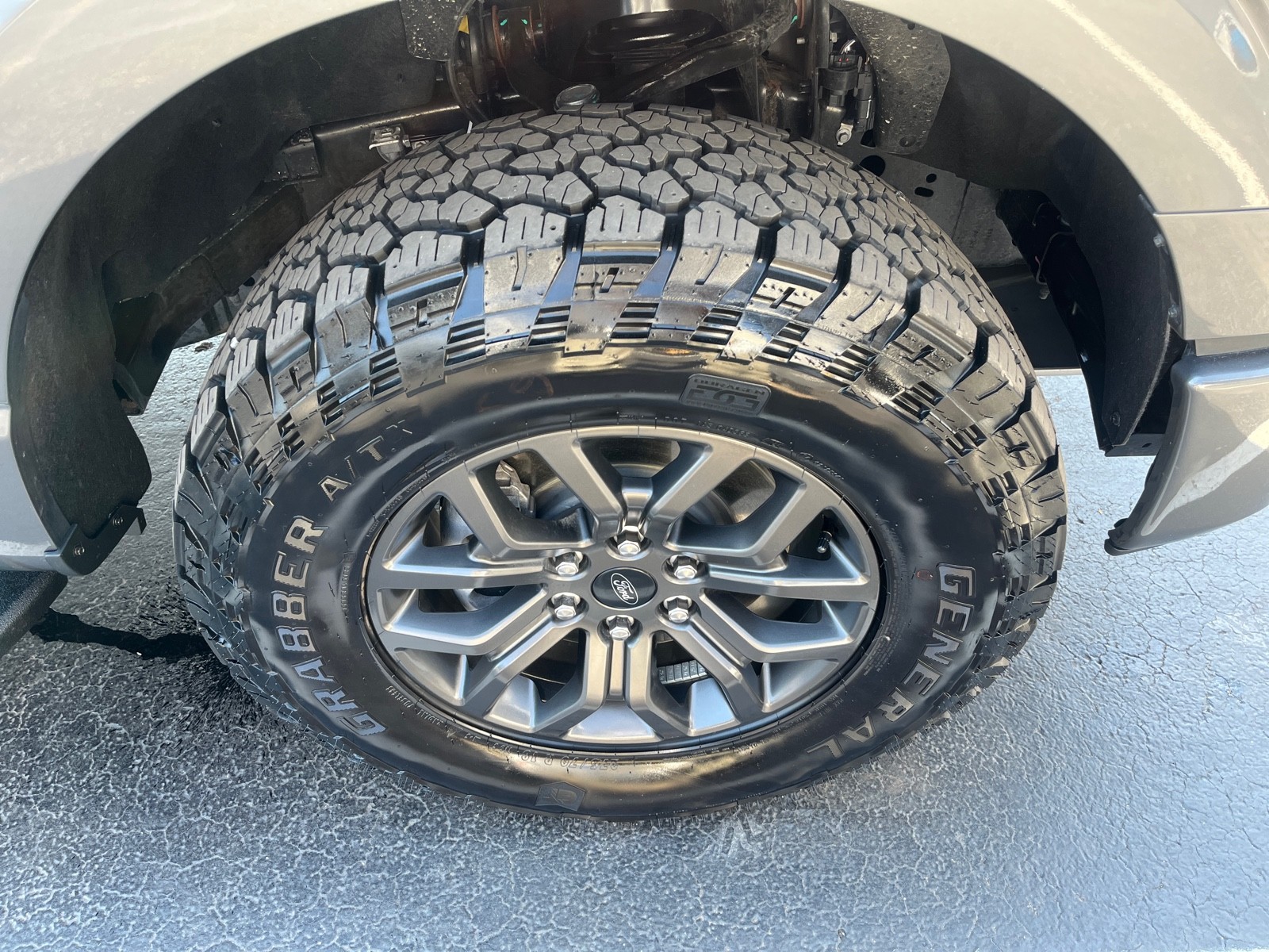 2025 Ford F-150 Tremor photo 13