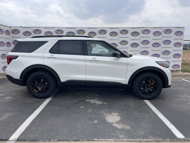 2026 Ford Explorer Tremor's photo