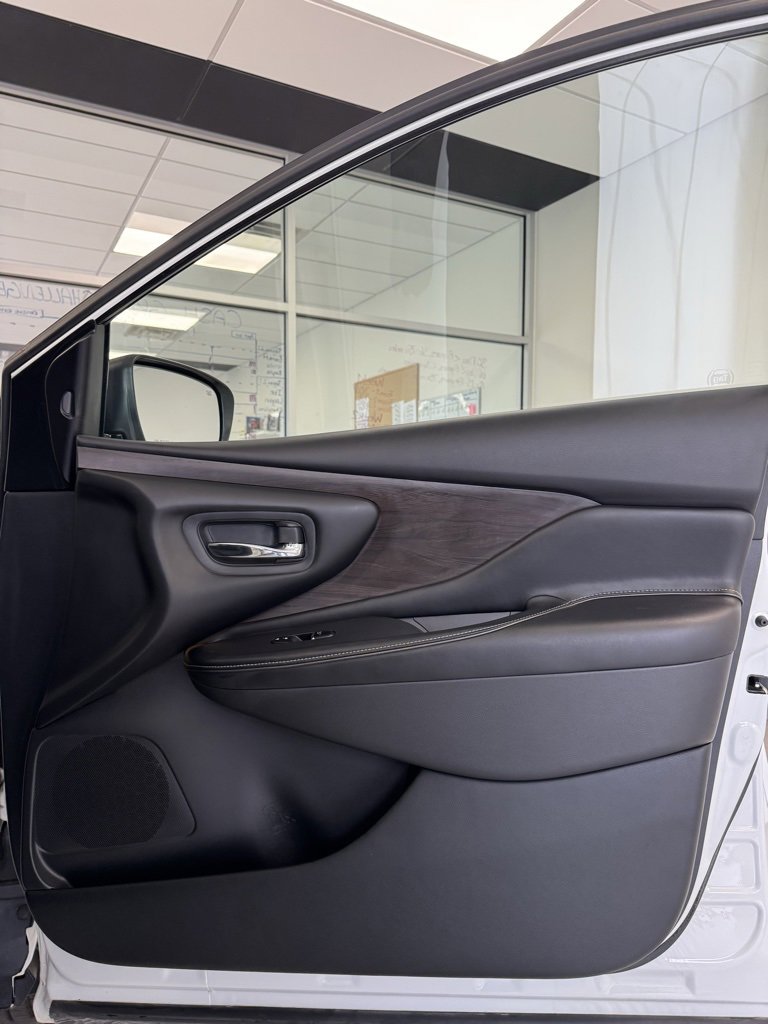 2020 Nissan Murano Platinum photo 24