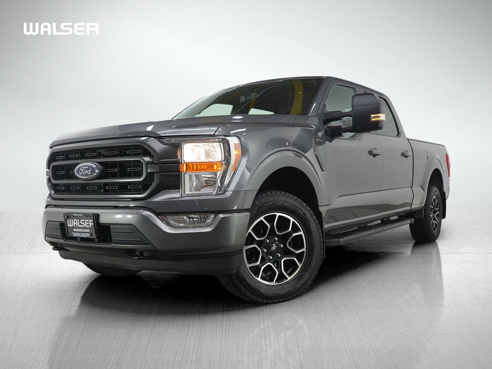 2021 Ford F-150 XL's photo