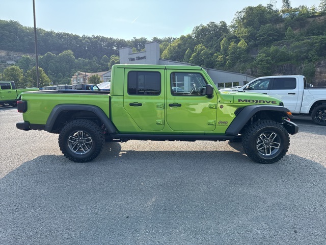 2025 Jeep Gladiator Mojave photo 2