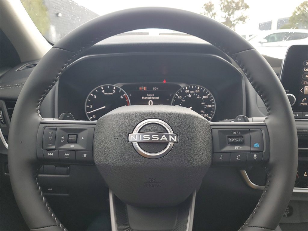 2026 Nissan Rogue SV photo 17