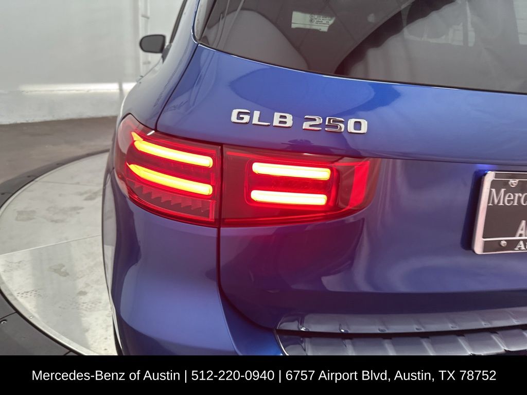 2024 Mercedes Benz GLB 250 4MATIC photo 26