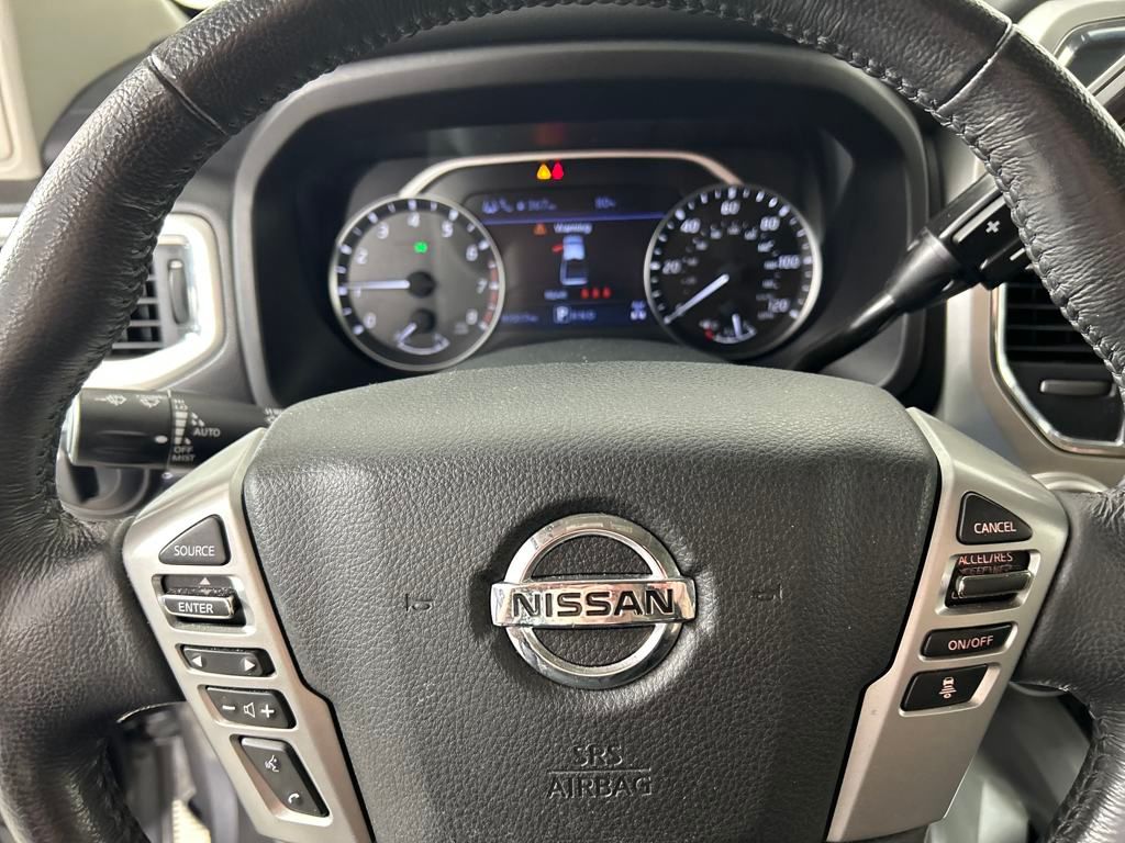 2021 Nissan Titan SV photo 15