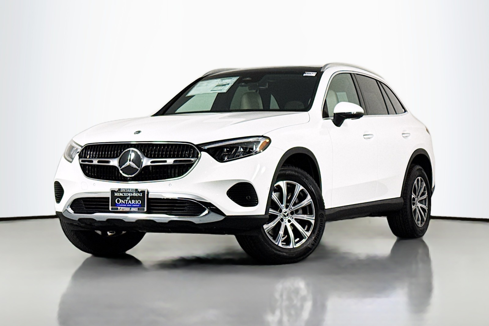 2026 Mercedes-Benz GLC Base's photo