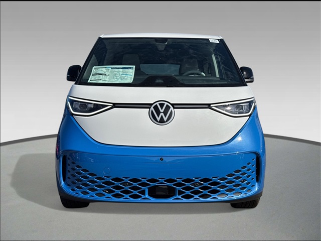 2025 Volkswagen ID. Buzz Pro Plus photo 2