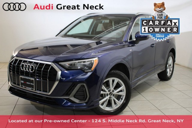 2022 Audi Q3 Premium