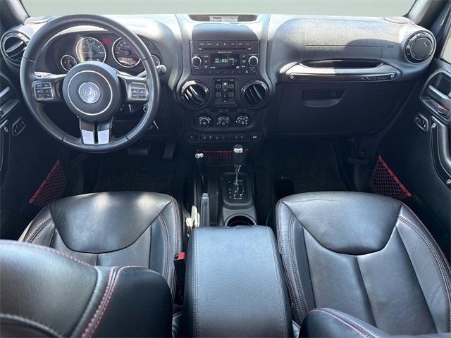 2017 Jeep Wrangler Unlimited Rubicon Recon photo 12