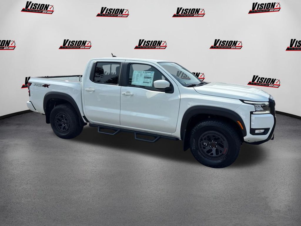 2025 Nissan Frontier PRO-4X photo 4