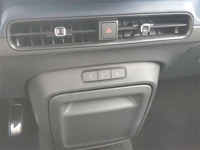 2025 Volkswagen ID. Buzz Pro S photo 32