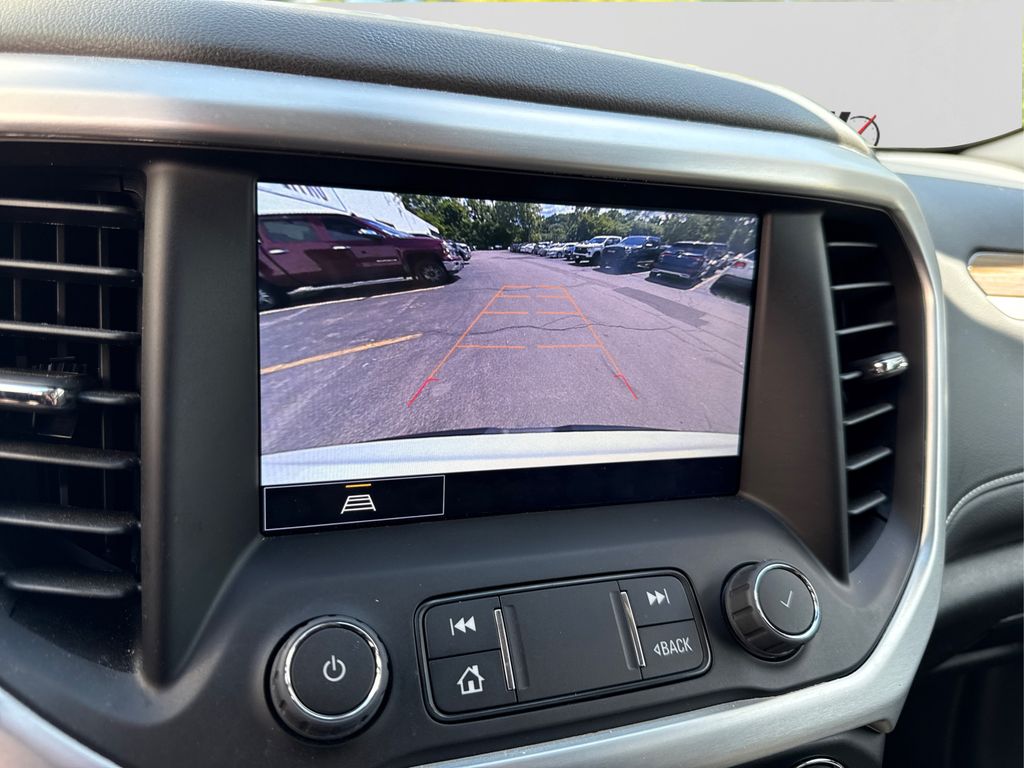 2023 Gmc Acadia SLE photo 30