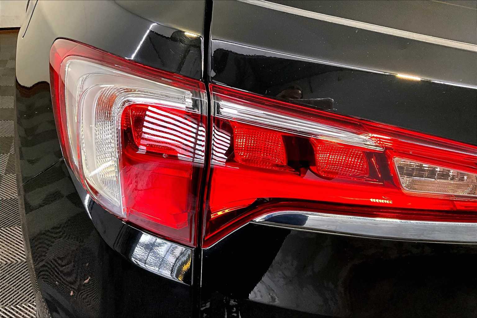 2018 Acura RDX Advance photo 27