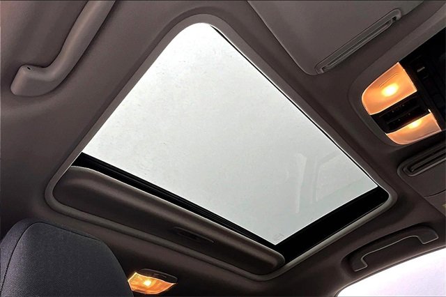 2025 Subaru Crosstrek Premium photo 18